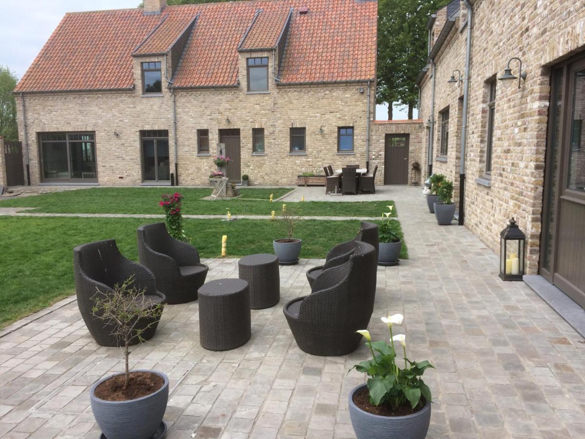 B&B De Waeterhoeve Snaaskerke Exterior foto